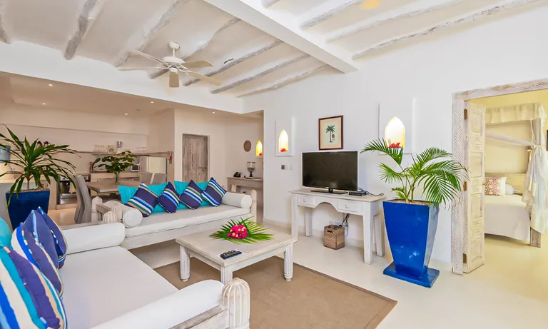 medina palms suite