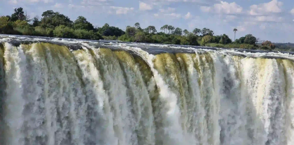 Luxury Kenya Safari & Victoria Falls Adventure